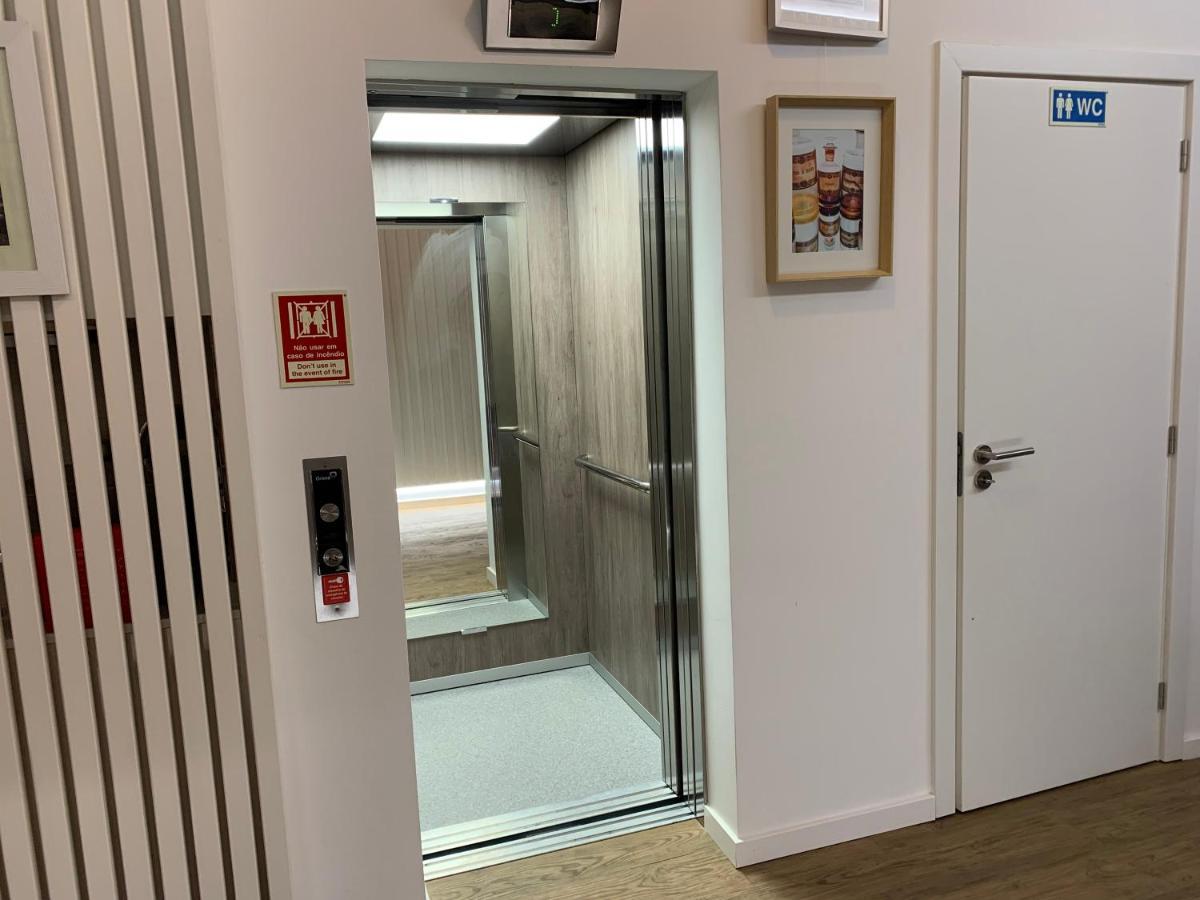 Pharmacia Guesthouse Коїмбра Екстер'єр фото