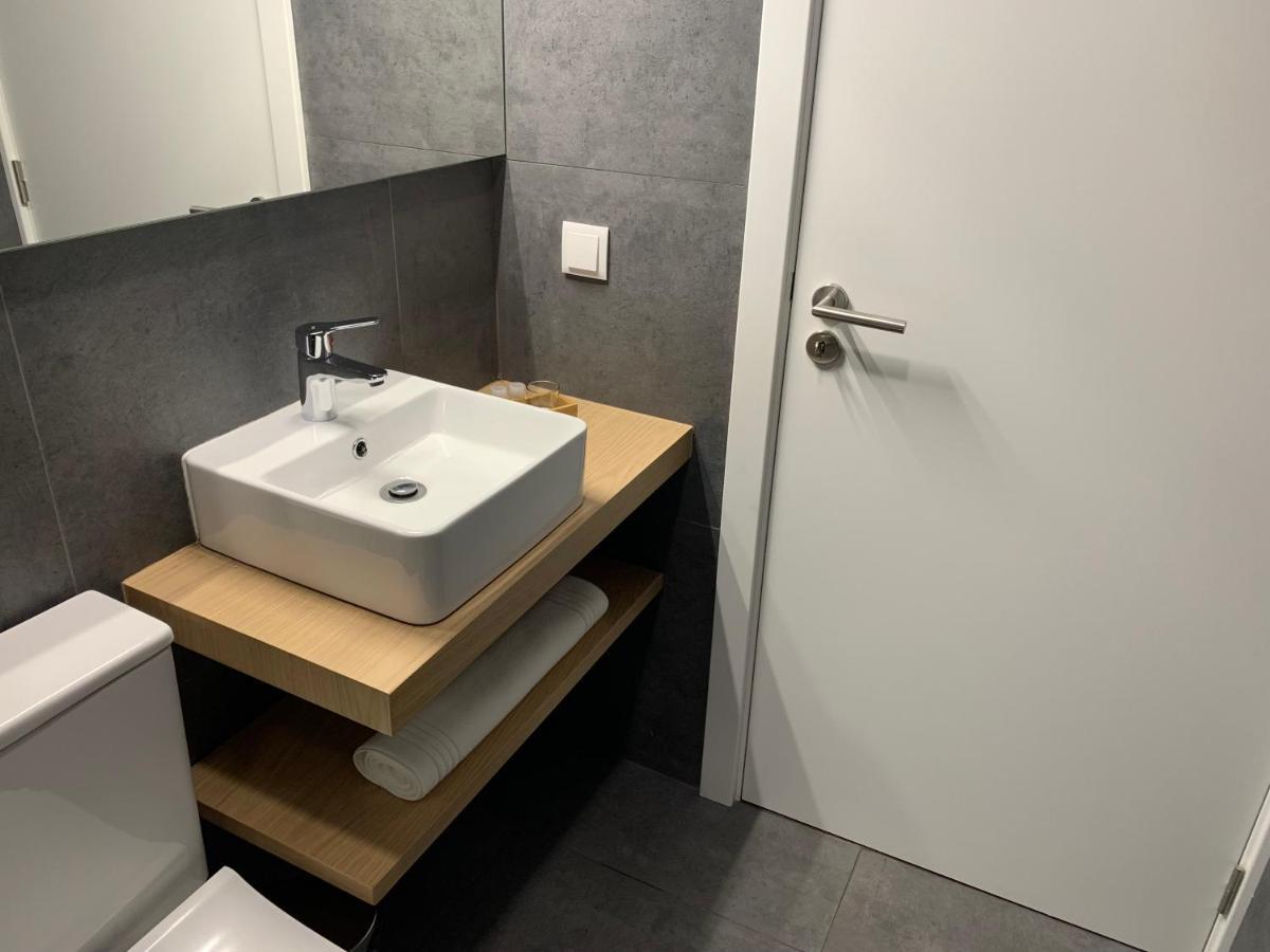 Pharmacia Guesthouse Коїмбра Екстер'єр фото